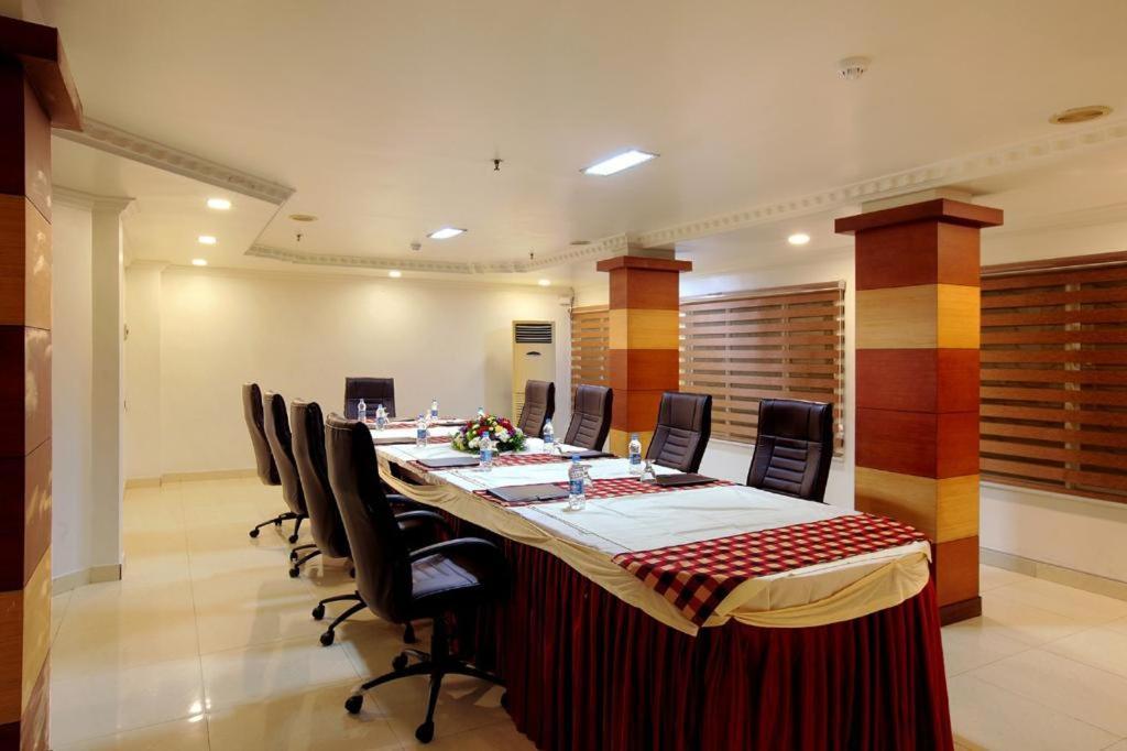 فندق Sreevalsam Residency Kulanada Tāmarakulam المظهر الخارجي الصورة
